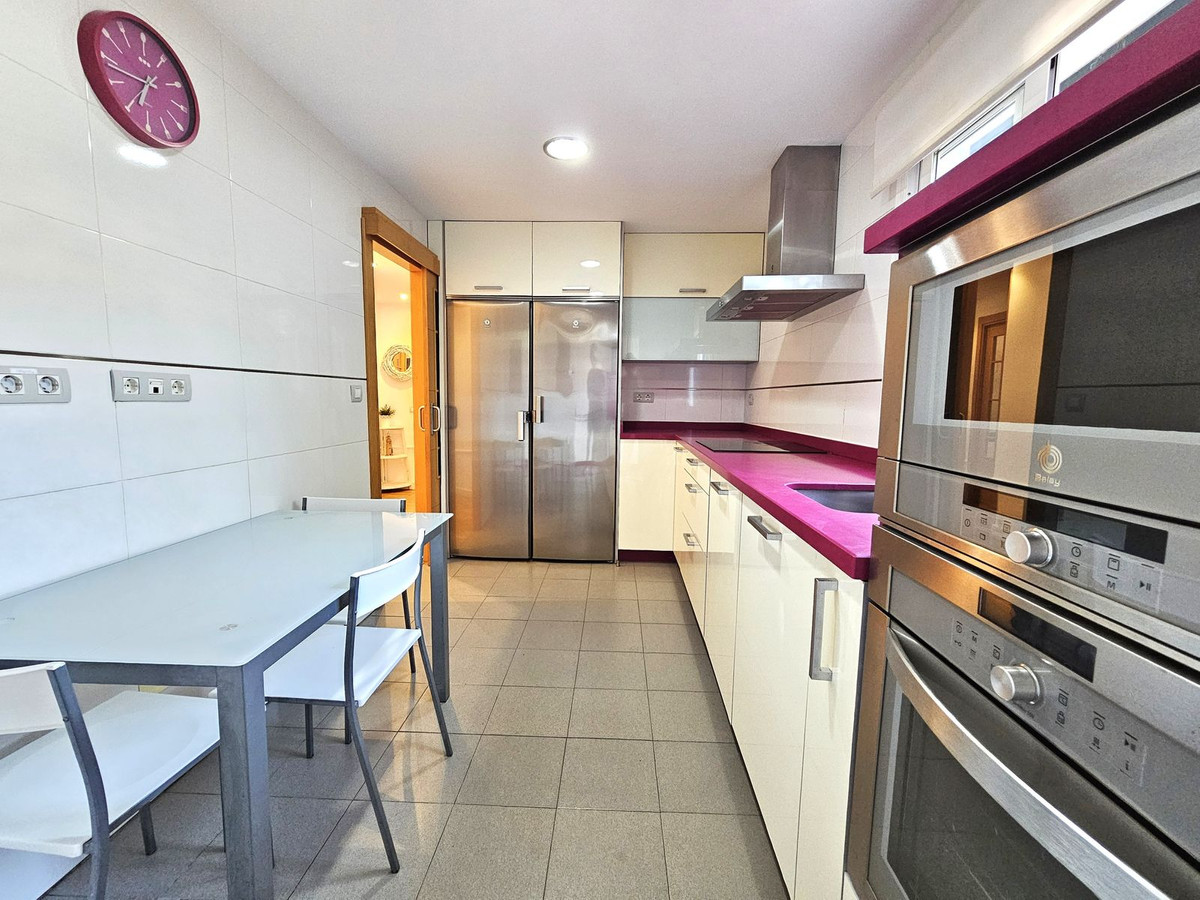 Apartamentos de 2 dormitorios en venta en Selwo – R5080735