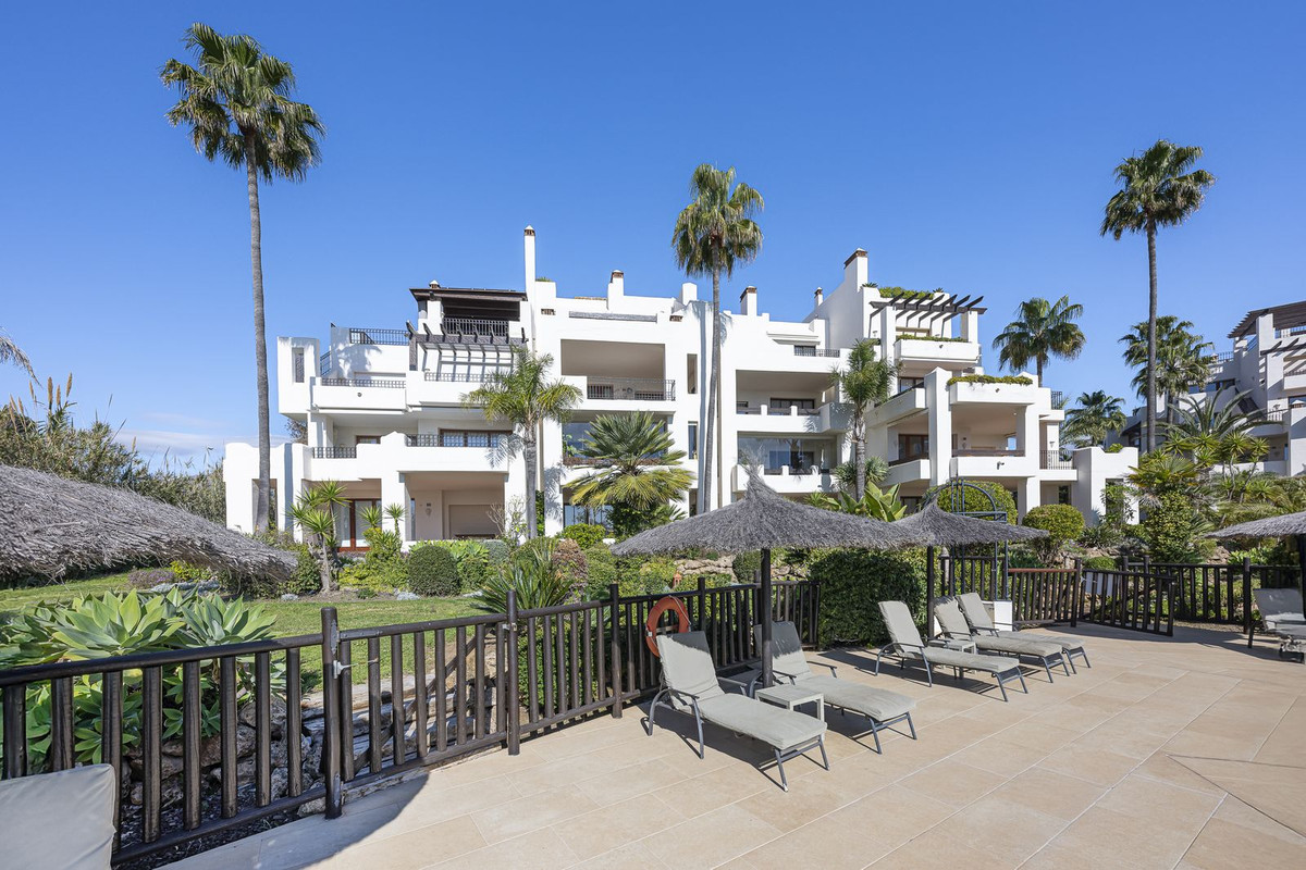 Apartamentos de 3 dormitorios en venta en Nueva Milla de Oro – R5133523