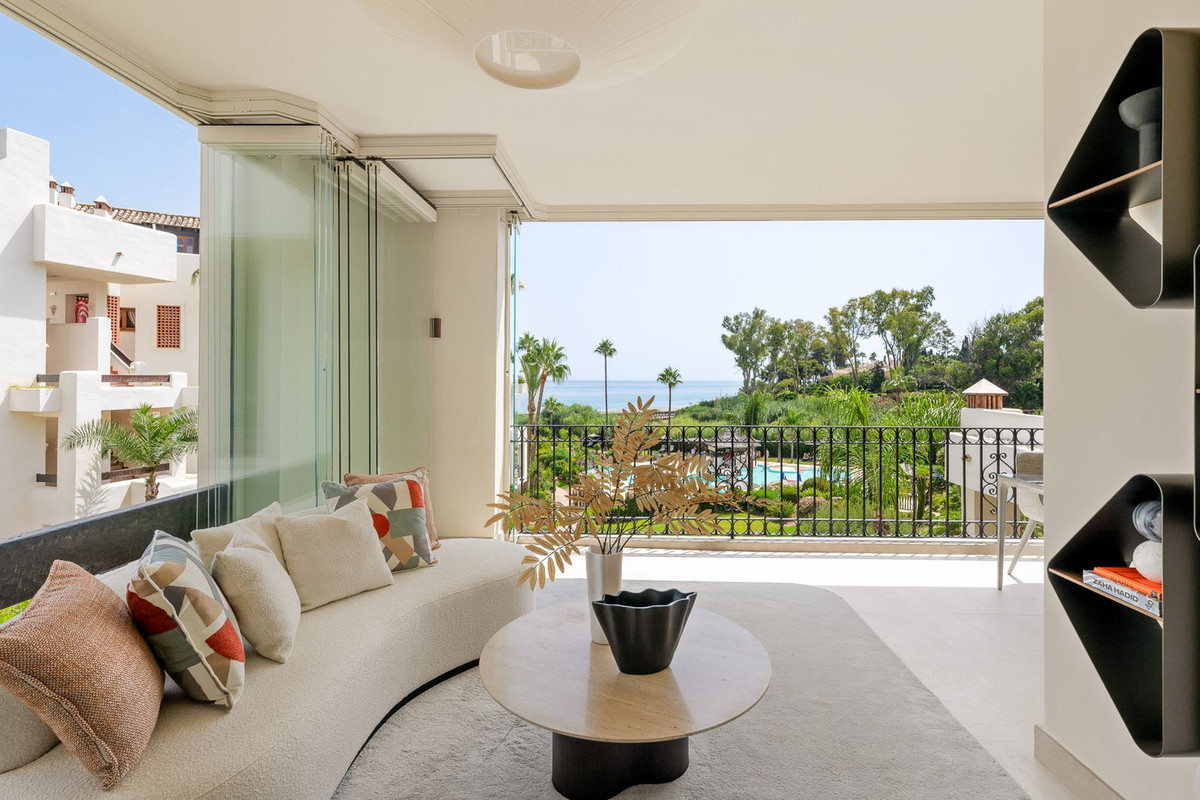Apartamentos de 3 dormitorios en venta en Nueva Milla de Oro – R5133523