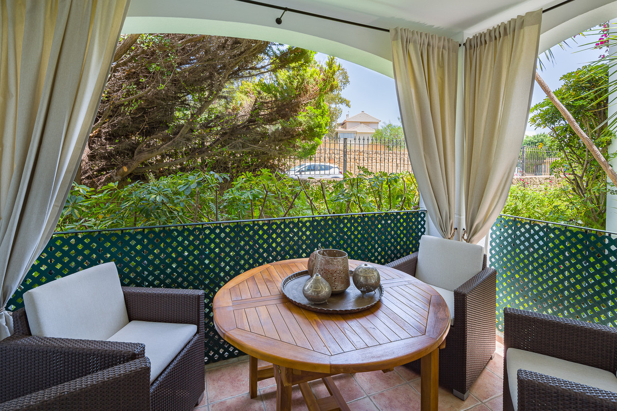 2 bedroom Apartments for sale in Milla de Oro – R4993204
