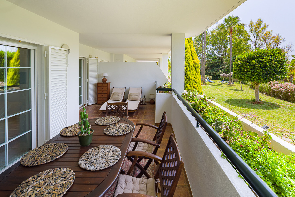 2 bedroom Apartments for sale in Milla de Oro – R4993204