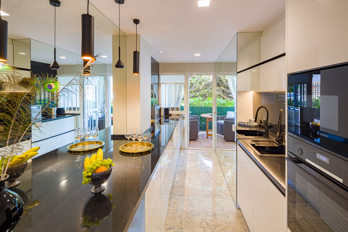 2 bedroom Apartments for sale in Milla de Oro – R4993204