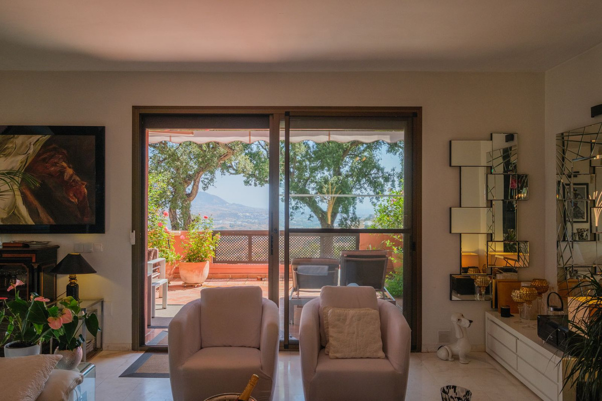 3 bedroom Apartments for sale in La Mairena – R5146630