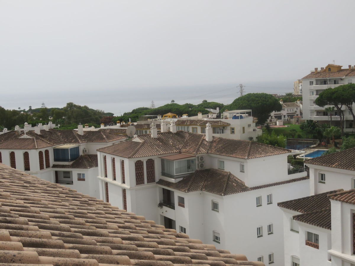 2 bedroom Penthouses for sale in Calahonda – R5143807