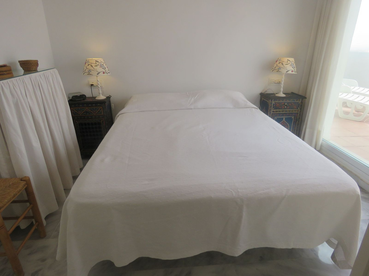2 bedroom Penthouses for sale in Calahonda – R5143807