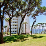 Apartamentos de 2 dormitorios en venta en Calahonda – R5135827