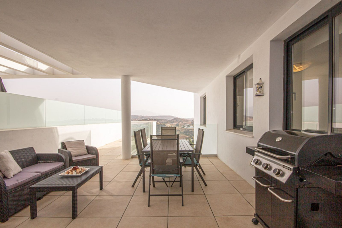 Apartamentos de 3 dormitorios en venta en La Cala de Mijas – R5143942