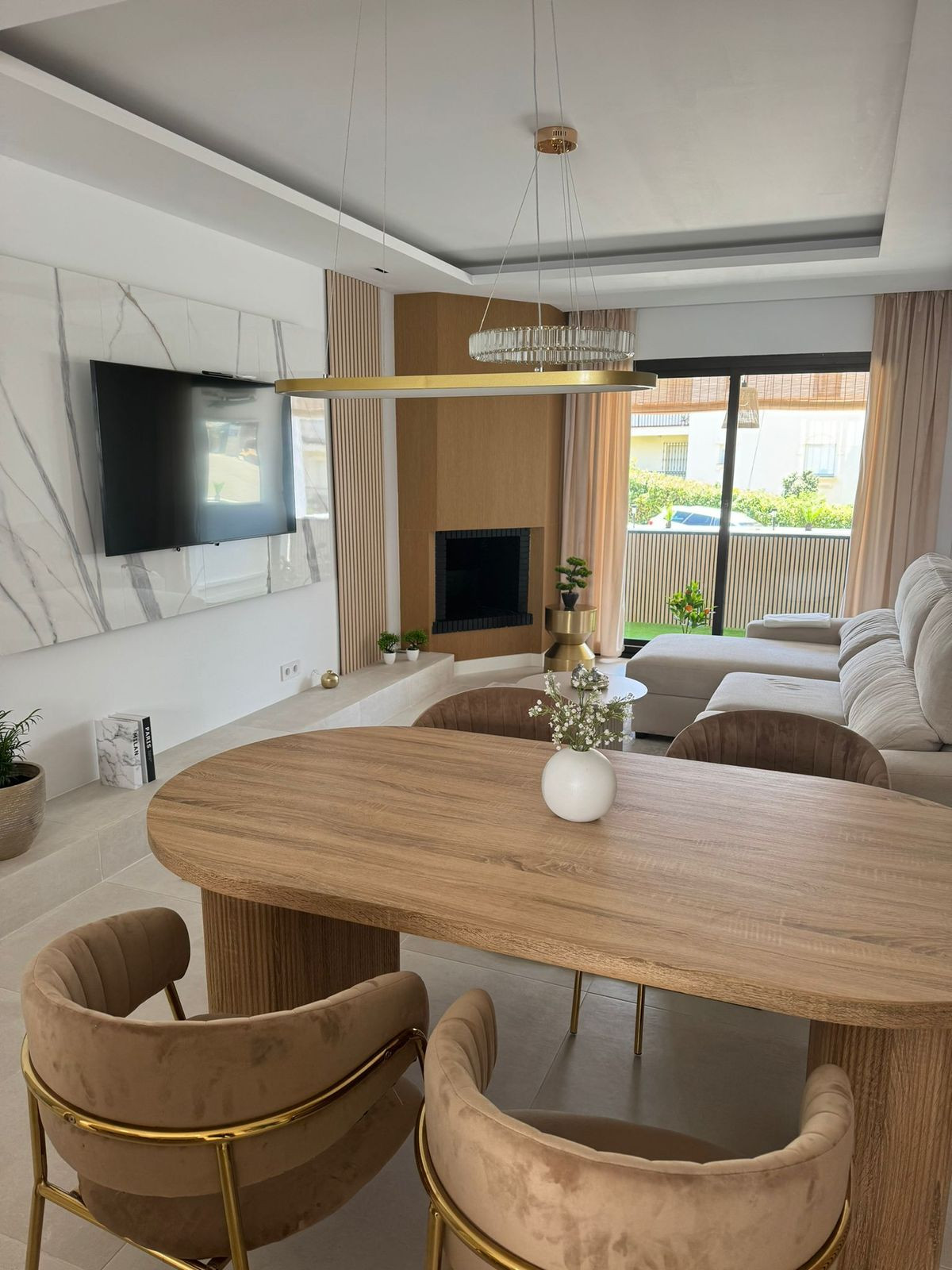 2 bedroom Apartments for sale in Riviera del Sol – R5138917