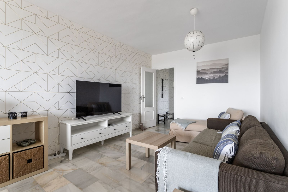 2 bedroom Apartments for sale in Calahonda – R5109469