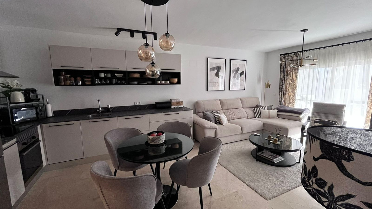 2 bedroom Apartments for sale in Riviera del Sol – R5133235