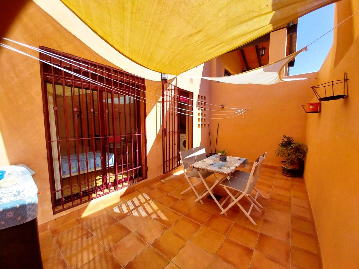 2 bedroom Apartments for sale in Calahonda – R5141524