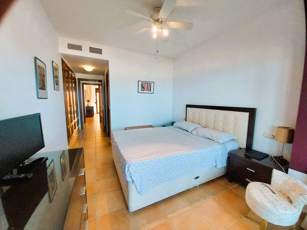 2 bedroom Apartments for sale in Calahonda – R5141524