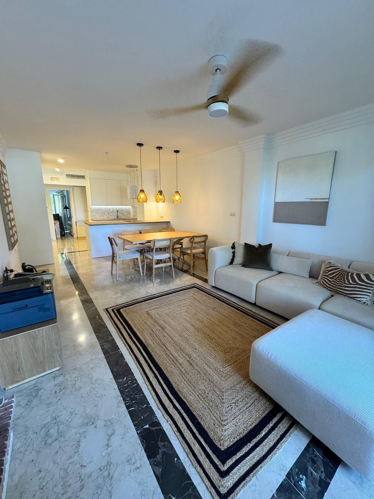 3 bedroom Apartments for sale in Marbella – R5119930