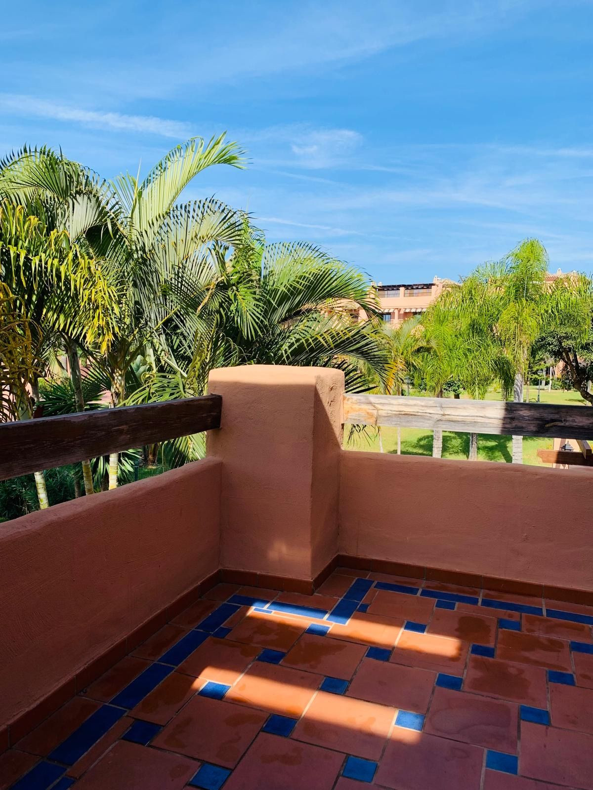 Apartamentos de 3 dormitorios en venta en Hacienda del Sol – R5130697