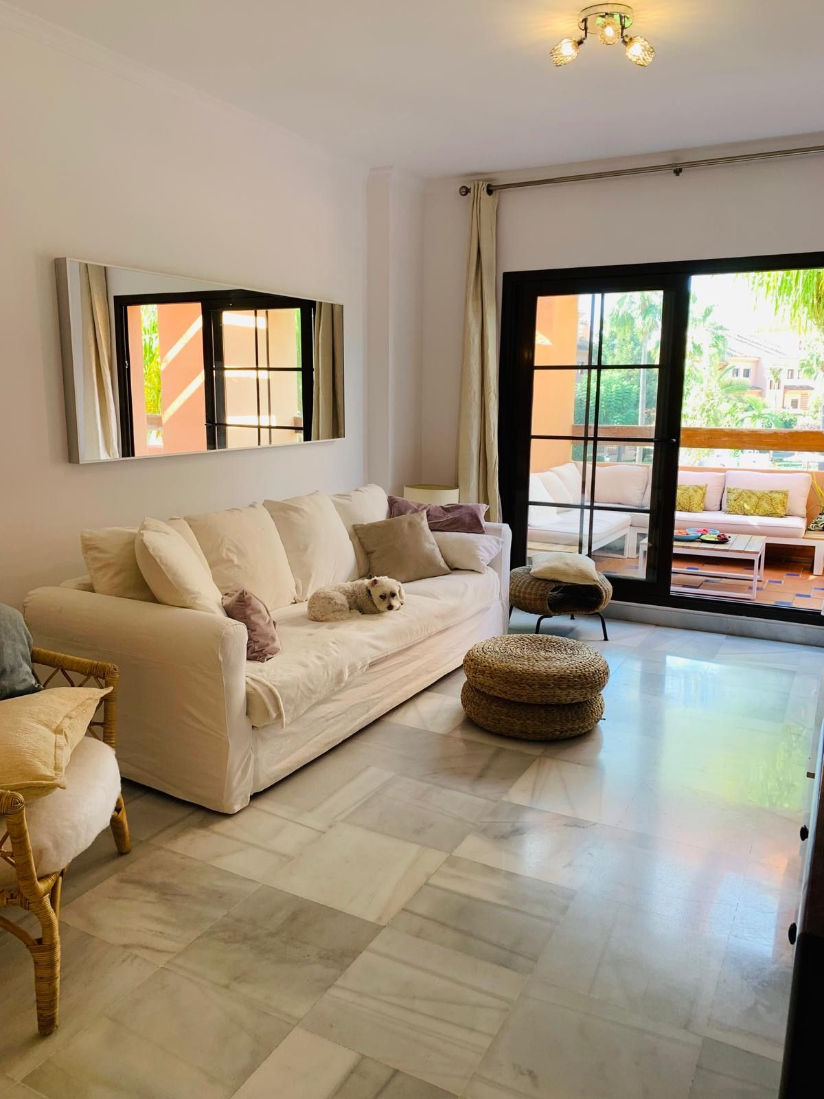 Apartamentos de 3 dormitorios en venta en Hacienda del Sol – R5130697