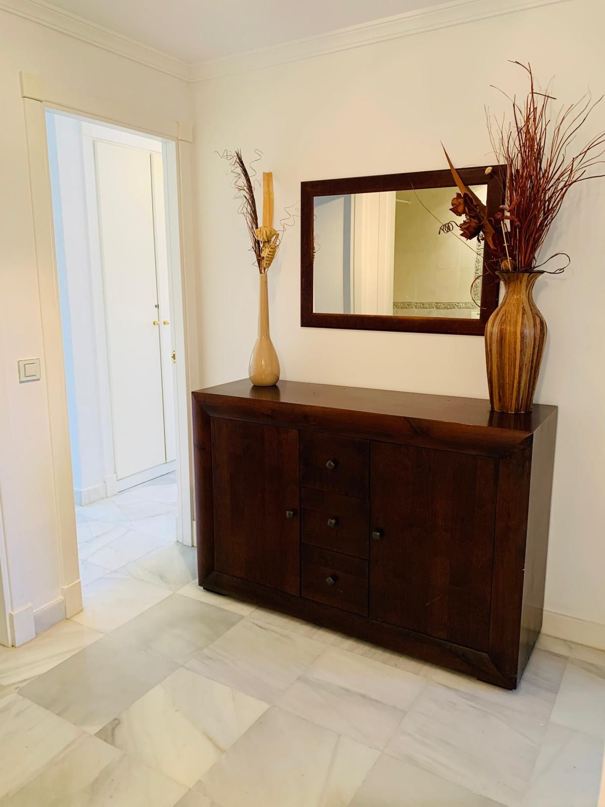 Apartamentos de 3 dormitorios en venta en Hacienda del Sol – R5130697