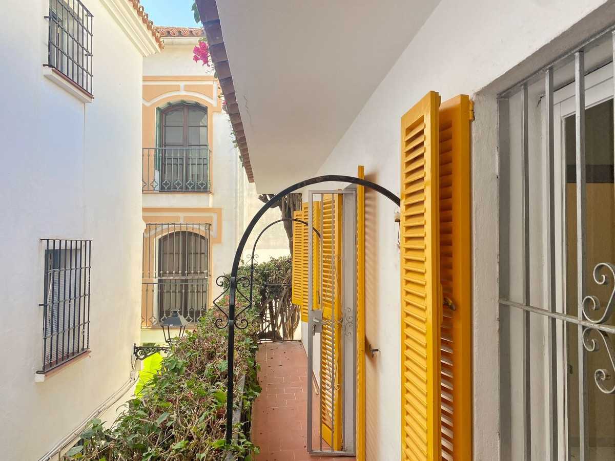 4 bedroom Townhouses for sale in Marbella – R5108419