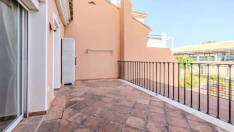 3 bedroom Apartments for sale in Guadalmina Alta – R5131471