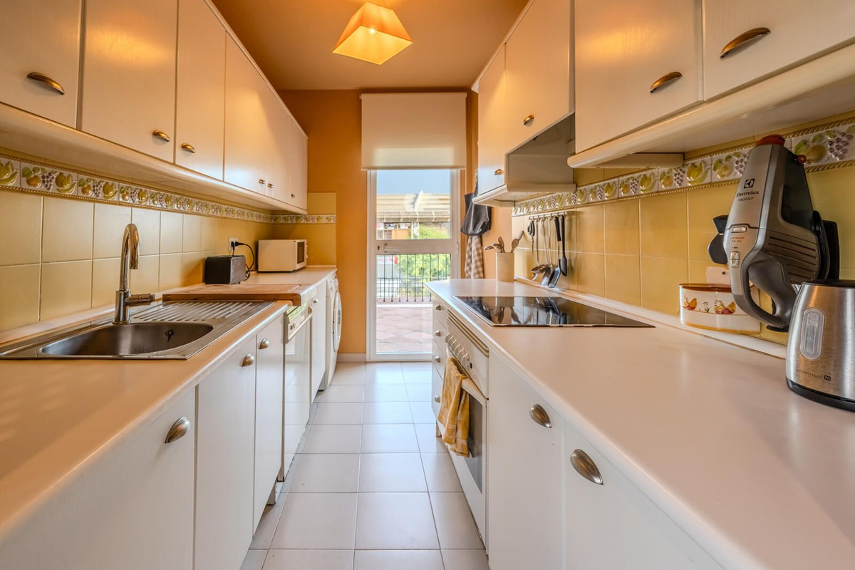 3 bedroom Apartments for sale in Guadalmina Alta – R5131471