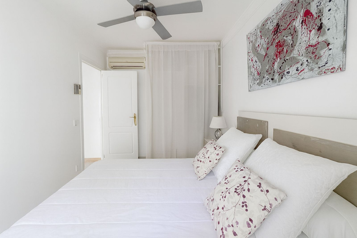 Apartamentos de 3 dormitorios en venta en Nueva Milla de Oro – R5135899