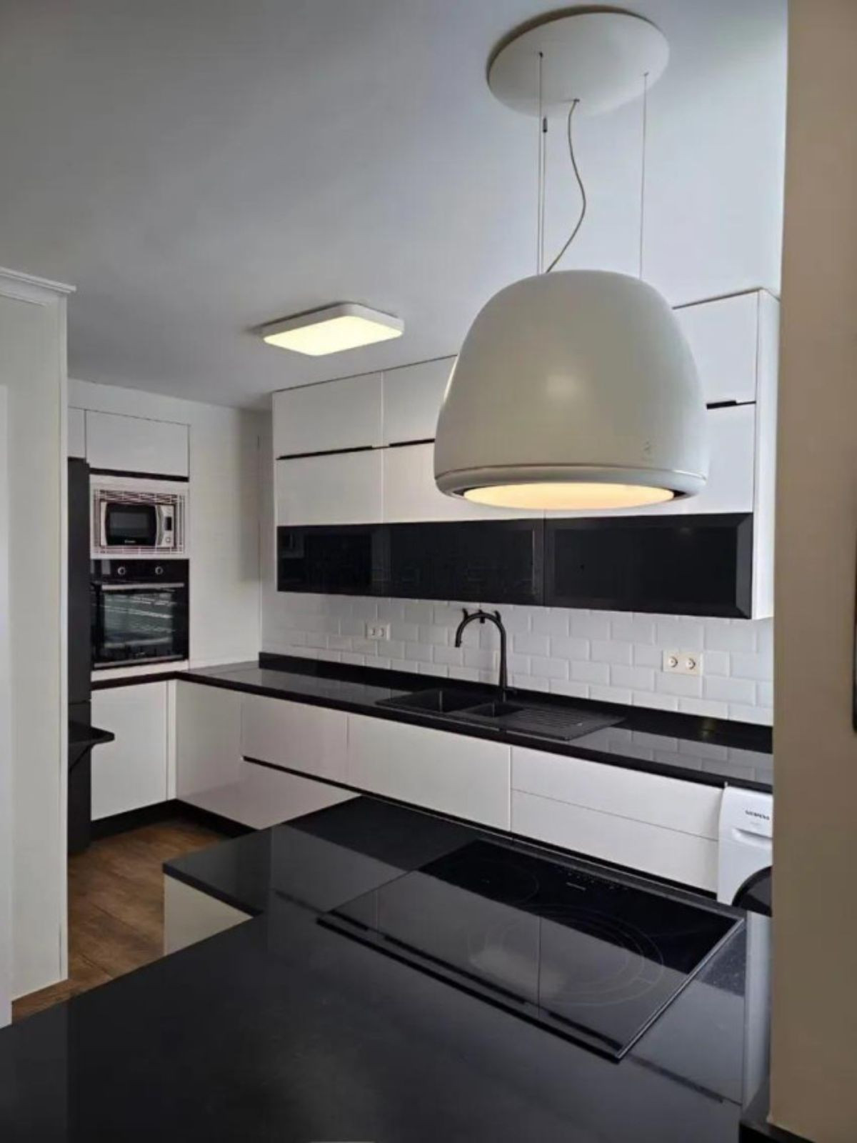 2 bedroom Apartments for sale in Marbella – R5122105
