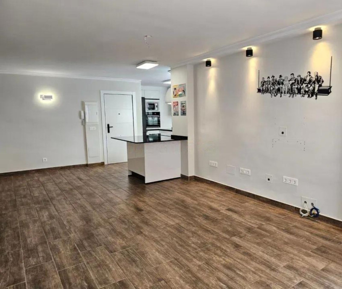 2 bedroom Apartments for sale in Marbella – R5122105