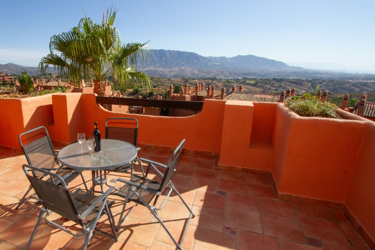 4 bedroom Penthouses for sale in La Mairena – R5118145