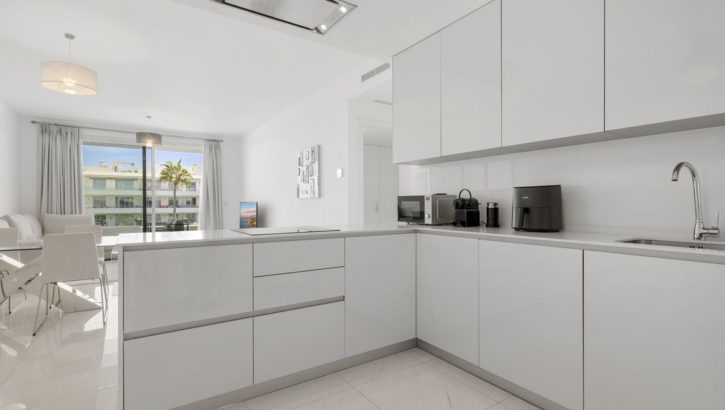Apartamentos de 3 dormitorios en venta en Nueva Milla de Oro – R5137900 en 