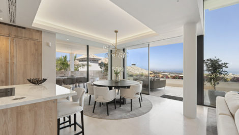 Apartamentos de 3 dormitorios en venta en La Quinta – R5130082
