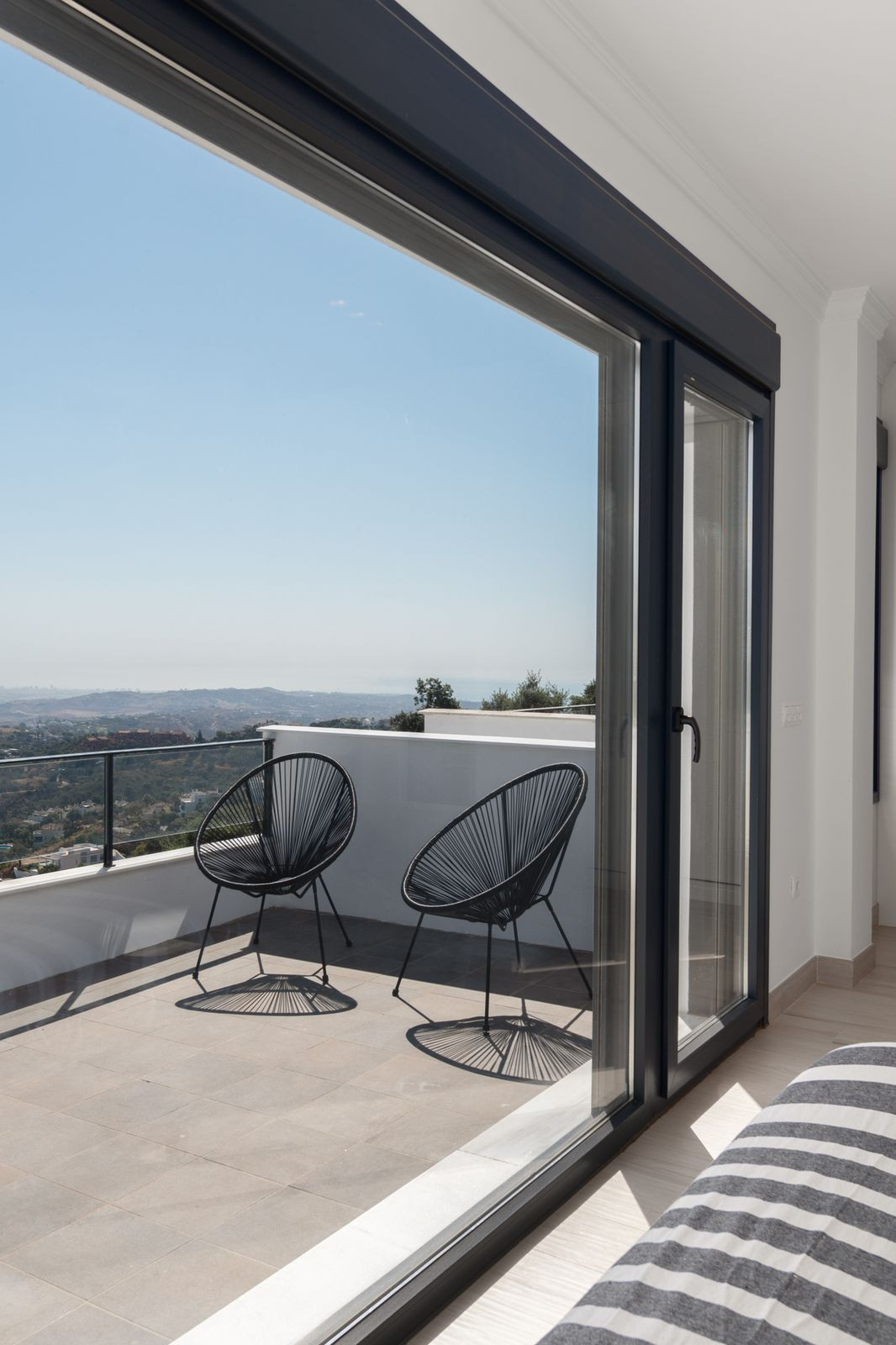 4 bedroom Townhouses for sale in La Mairena – R5126974