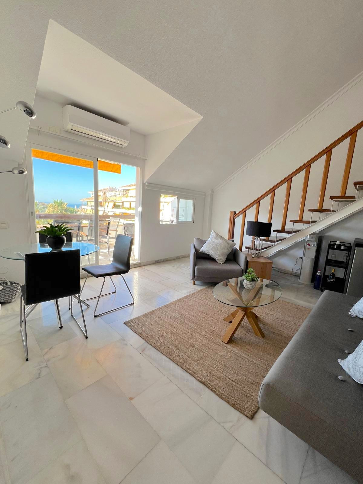 2 bedroom Apartments for sale in Milla de Oro – R5135311