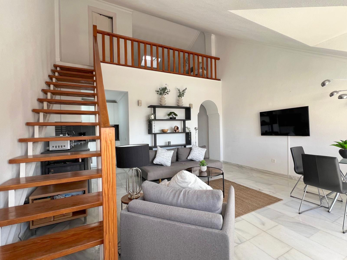 2 bedroom Apartments for sale in Milla de Oro – R5135311