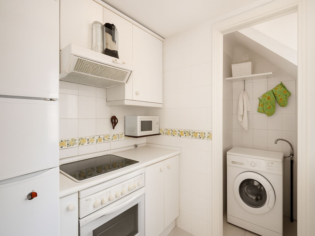 Adosados de 3 dormitorios en venta en Guadalmina Baja – R5133313