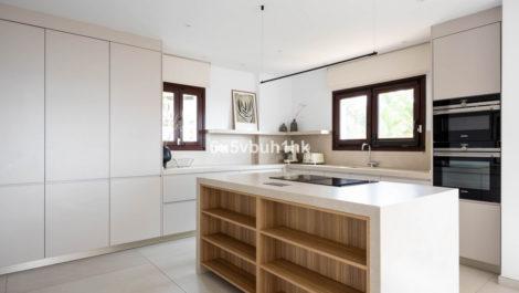 6 bedroom Villas for sale in El Rosario – R5169169