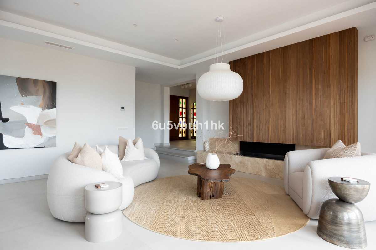 6 bedroom Villas for sale in El Rosario – R5169169