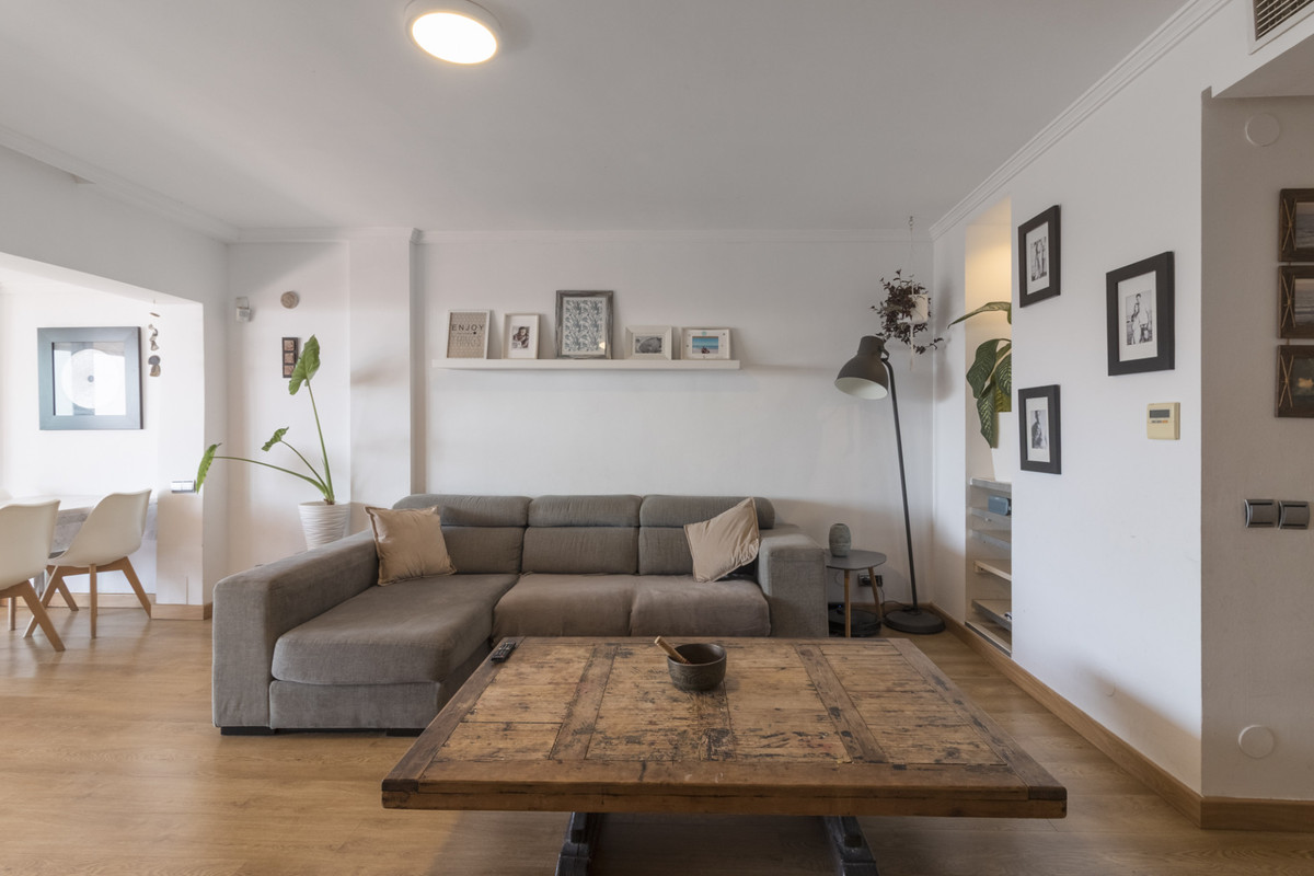 3 bedroom Apartments for sale in La Mairena – R5122936