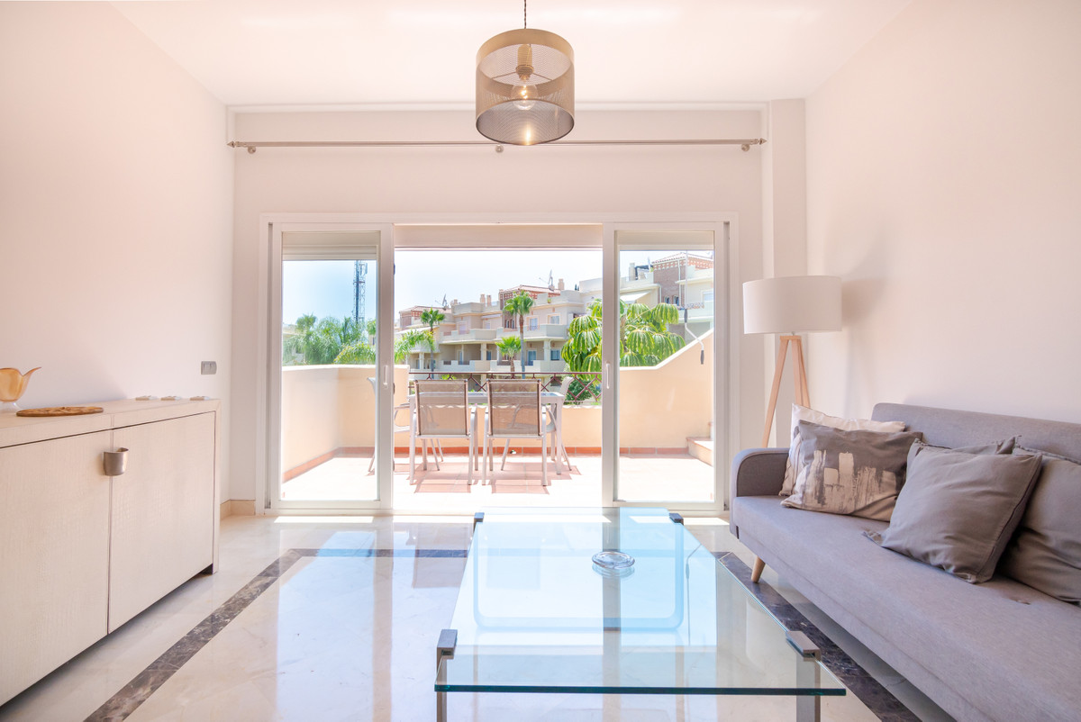 3 bedroom Apartments for sale in Los Flamingos – R5147761