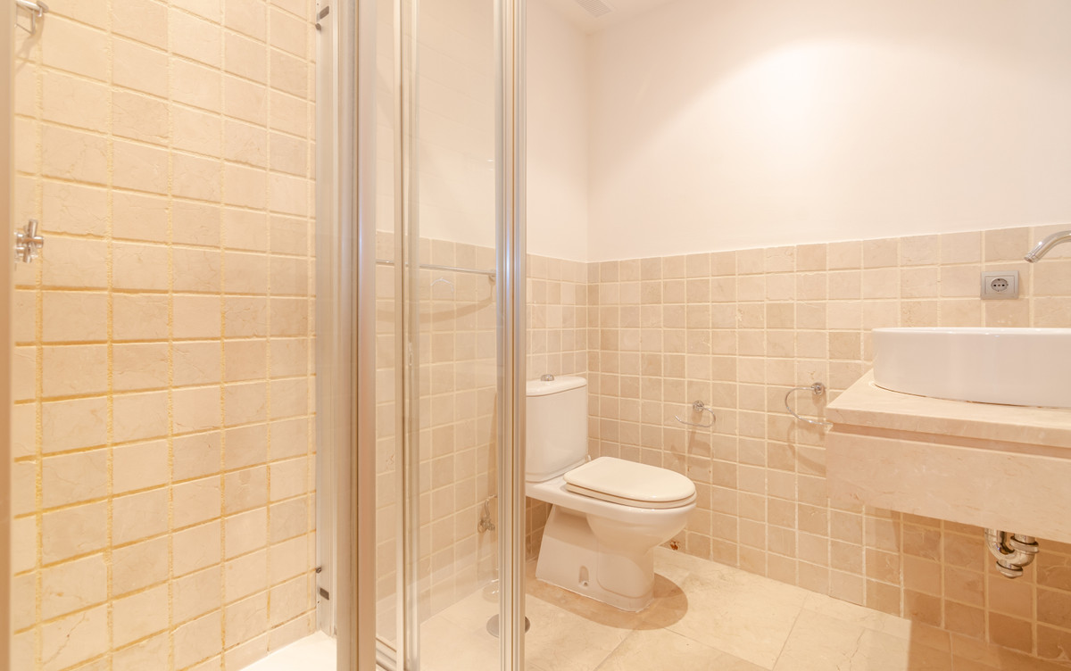 3 bedroom Apartments for sale in Los Flamingos – R5147761