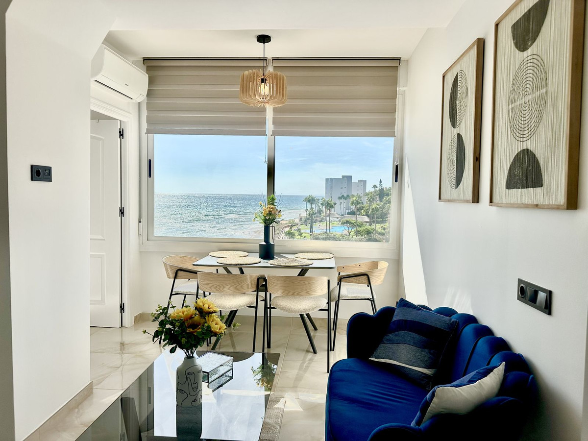 2 bedroom Apartments for sale in Calahonda – R5157487