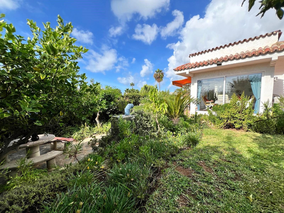 3 bedroom Villas for sale in Costabella – R5169649