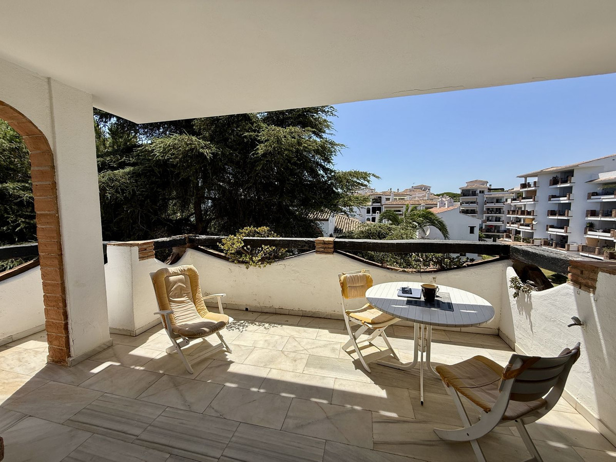 2 bedroom Apartments for sale in Calahonda – R5164033