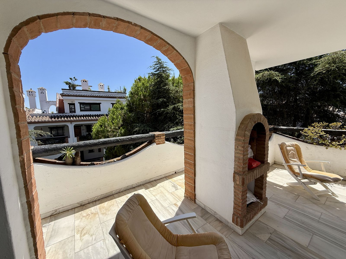 2 bedroom Apartments for sale in Calahonda – R5164033