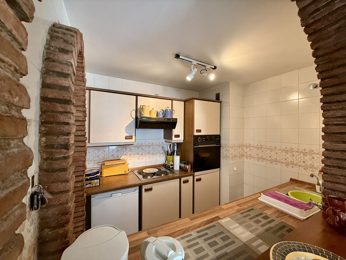 2 bedroom Apartments for sale in Calahonda – R5164033