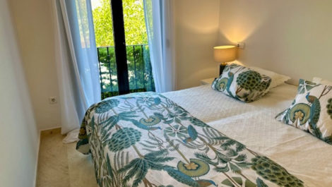 3 bedroom Apartments for sale in Marbella – R5148193