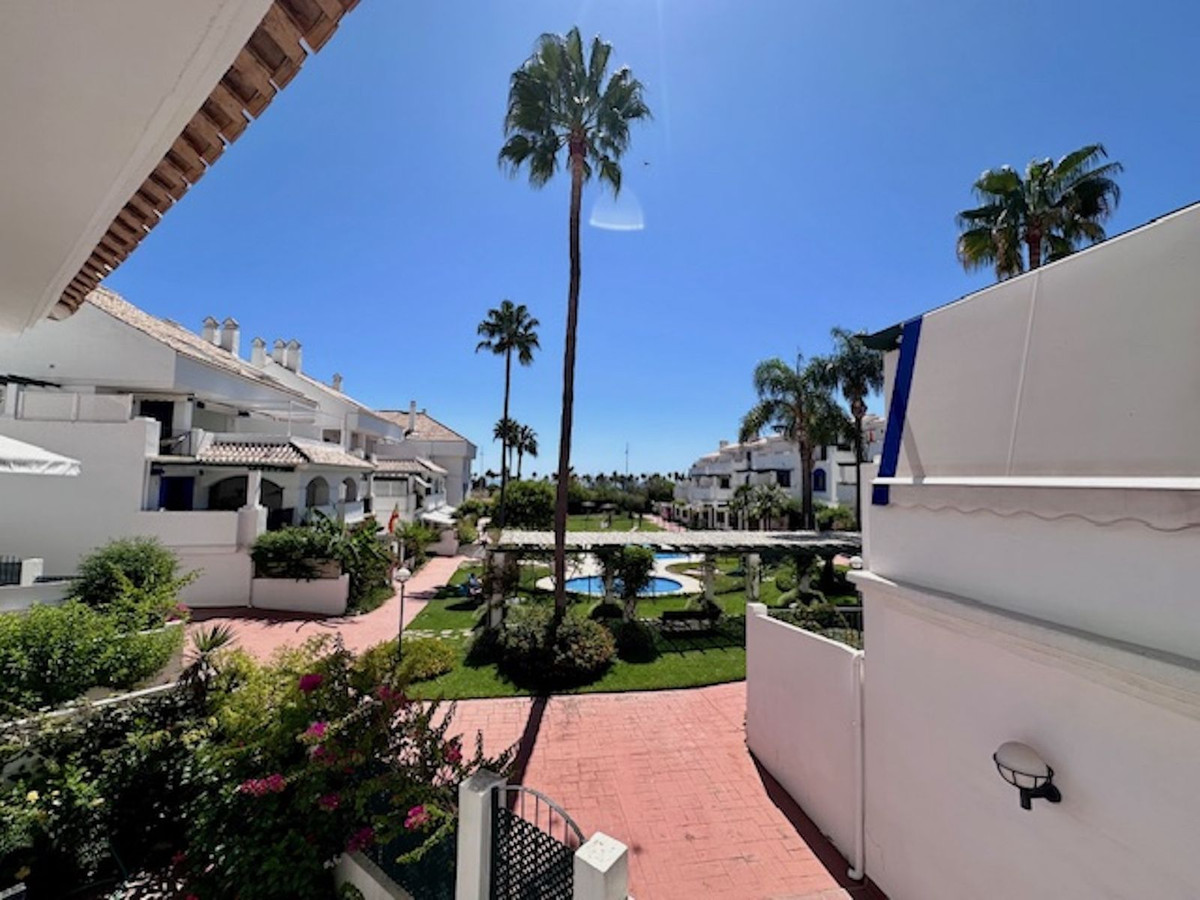 3 bedroom Apartments for sale in Marbella – R5148193