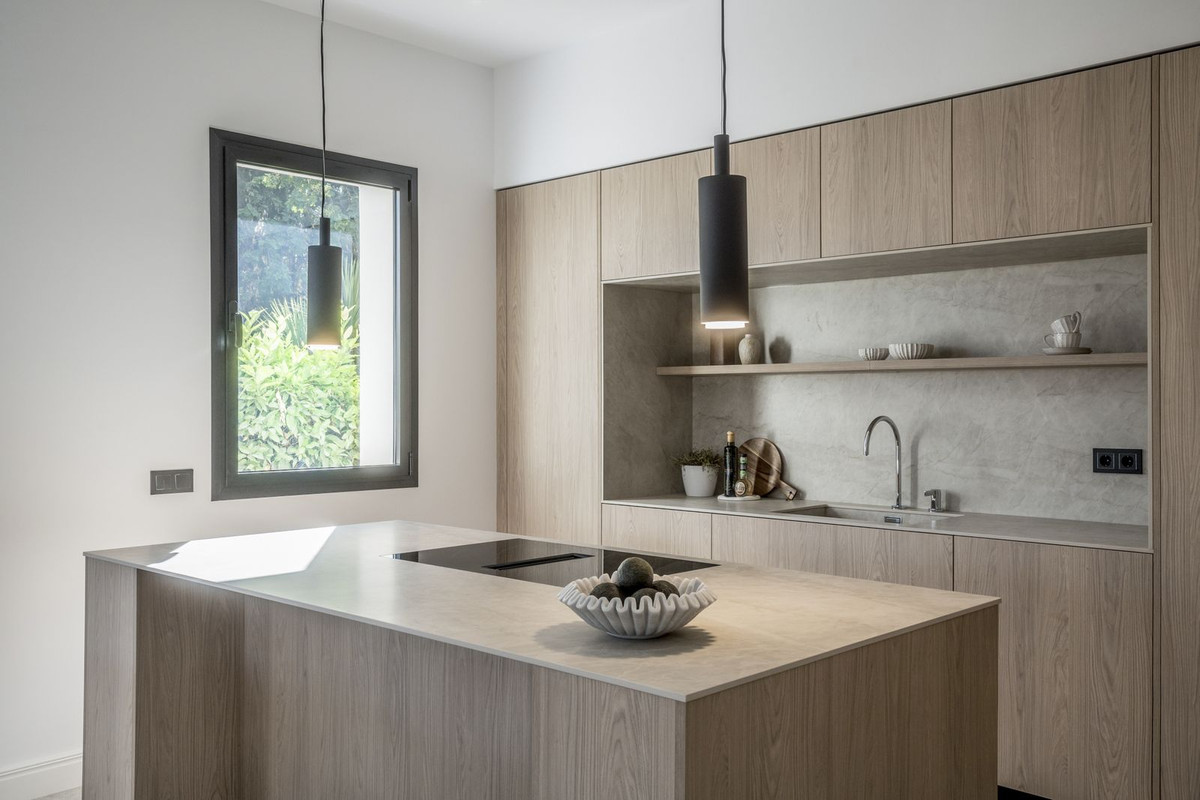 Apartamentos de 3 dormitorios en venta en Milla de Oro – R4792741