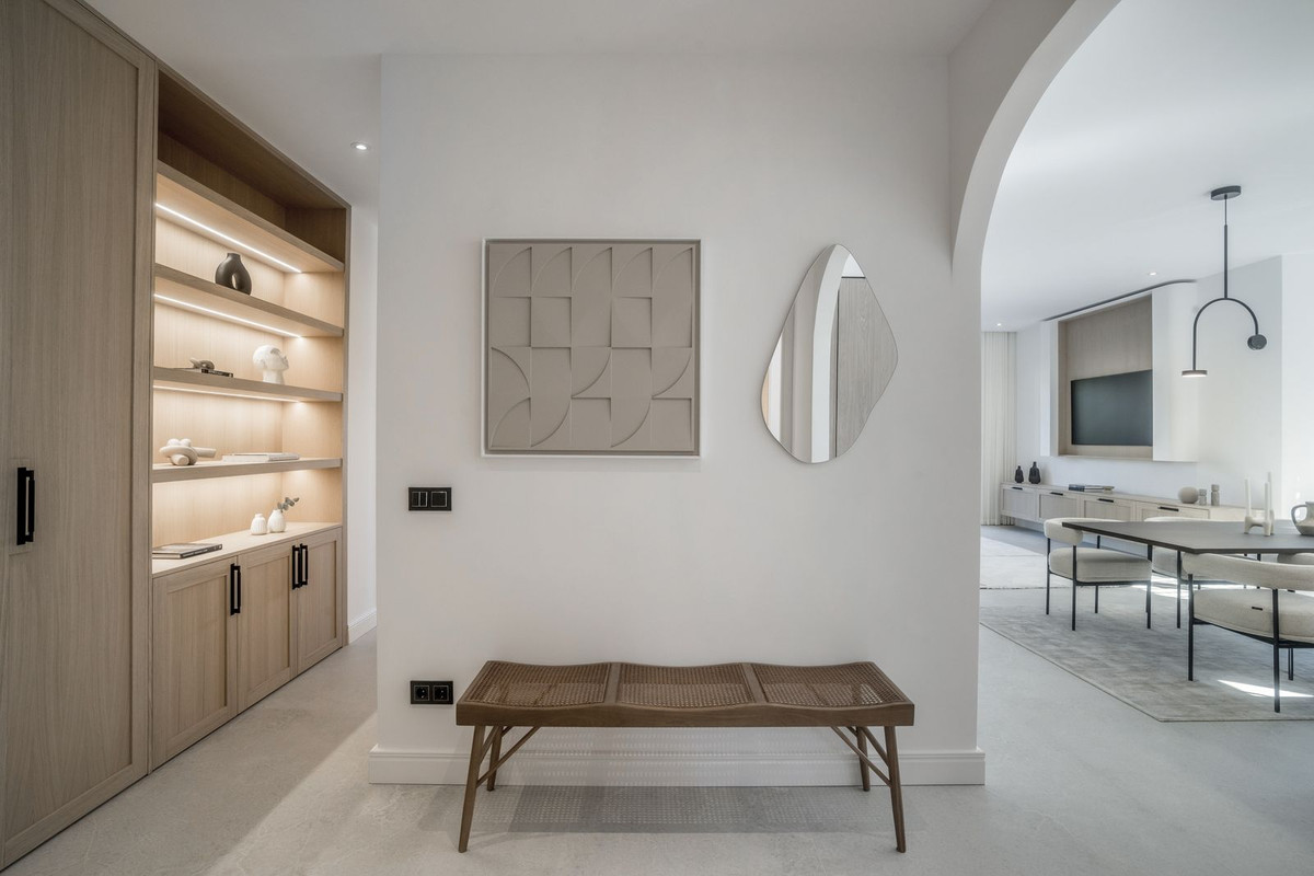 Apartamentos de 3 dormitorios en venta en Milla de Oro – R4792741