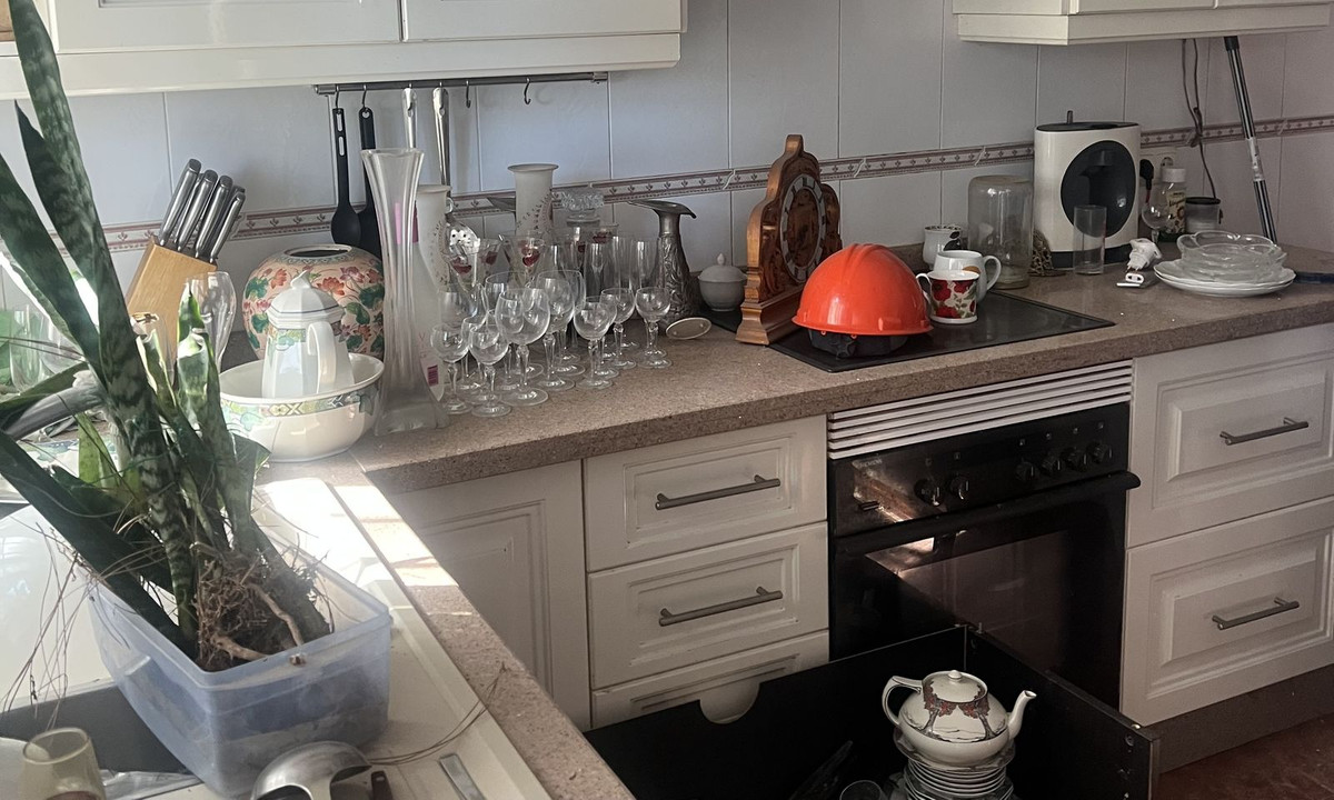 Adosados de 6 dormitorios en venta en Marbella – R5164036