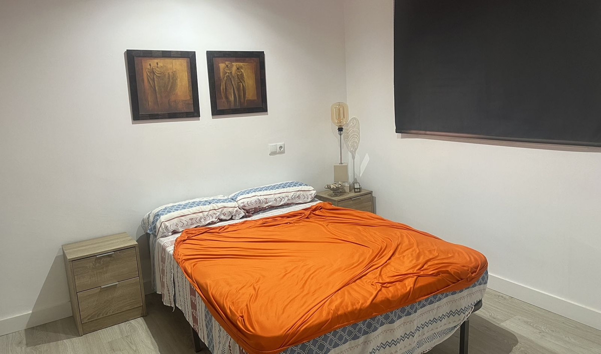 Adosados de 6 dormitorios en venta en Marbella – R5164036
