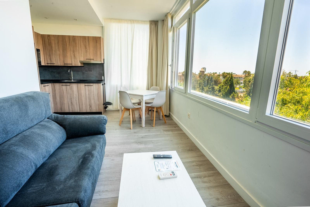 7 bedroom Penthouses for sale in Marbella – R4893559